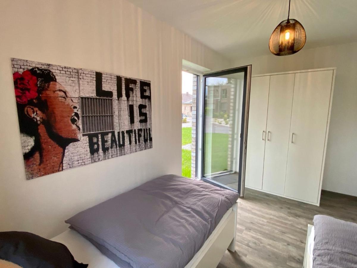 Ferienhaus Moin. Am Harkebruegger See Mit Sauna Barssel  Extérieur photo