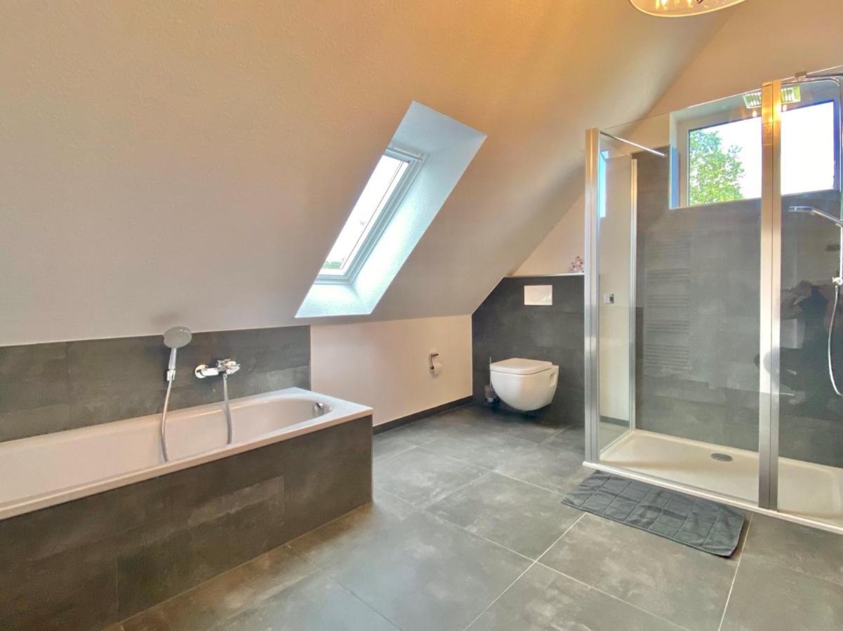 Ferienhaus Moin. Am Harkebruegger See Mit Sauna Barssel  Extérieur photo