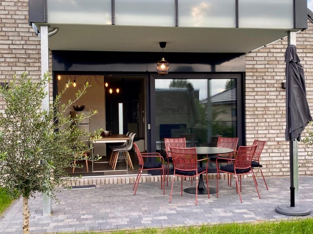 Ferienhaus Moin. Am Harkebruegger See Mit Sauna Barssel  Extérieur photo